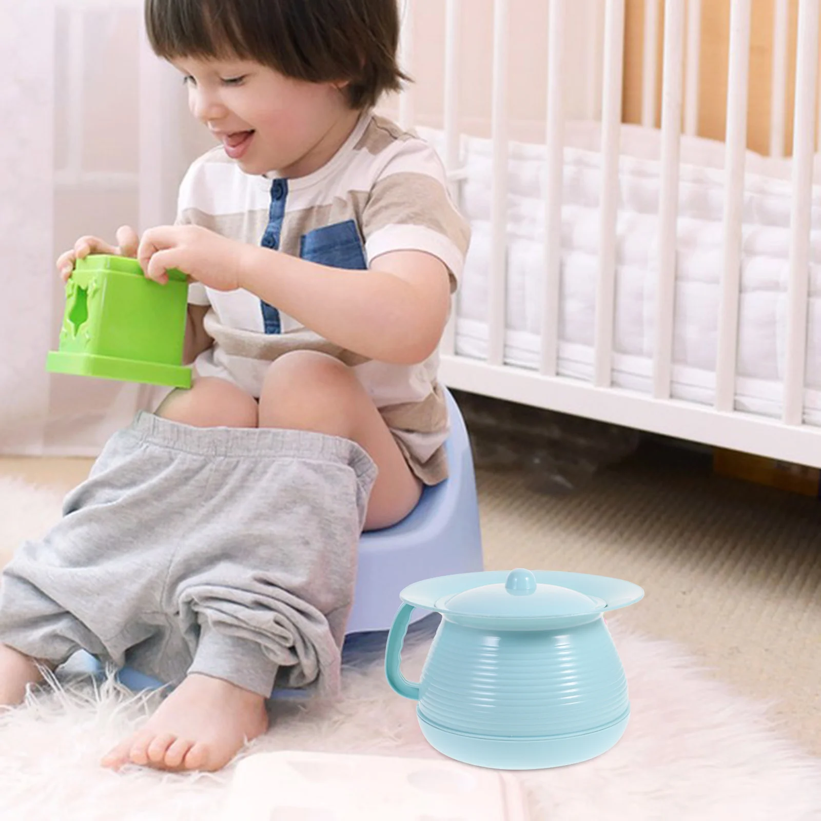 子供用トイレポータブルプラスチック小便器子供大人用大容量旅行キャンプ車使用ブルー尿バケツトイレトレーニング