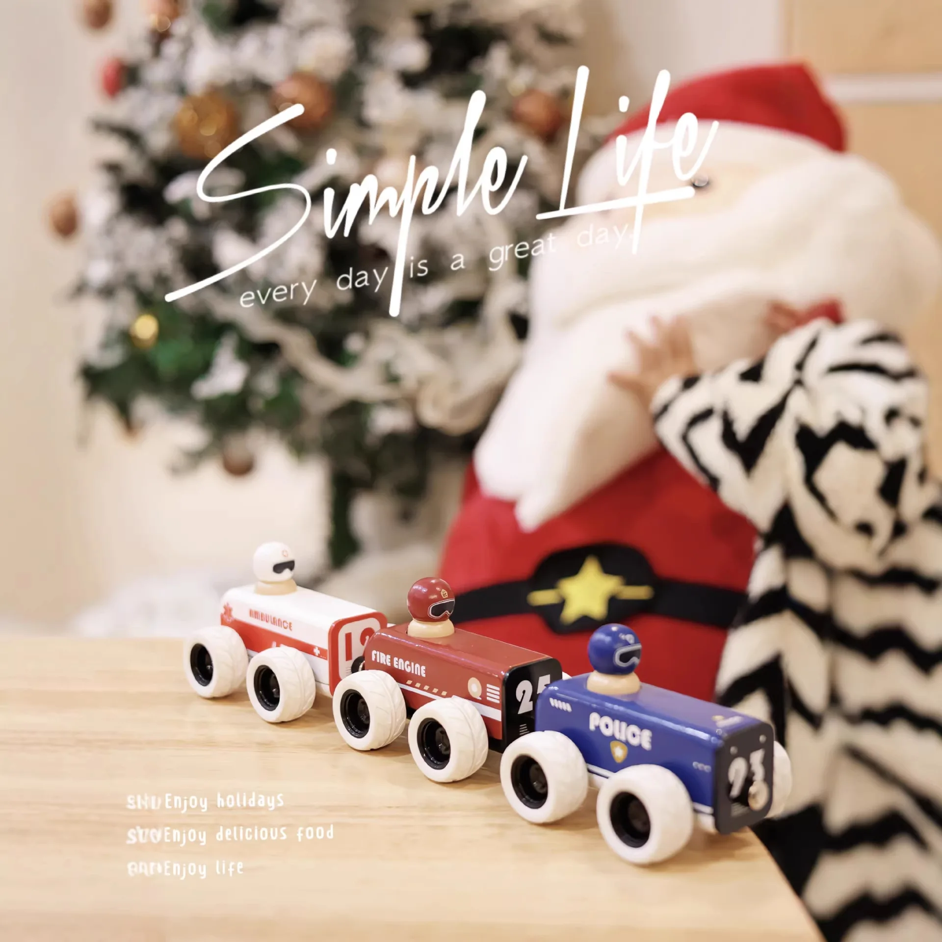 รถของเล่นเด็กสนุกๆ รถตำรวจ รถพยาบาล ไม้ แบบดึงหลัง ของขวัญสำหรับเด็กชายและเด็กหญิง