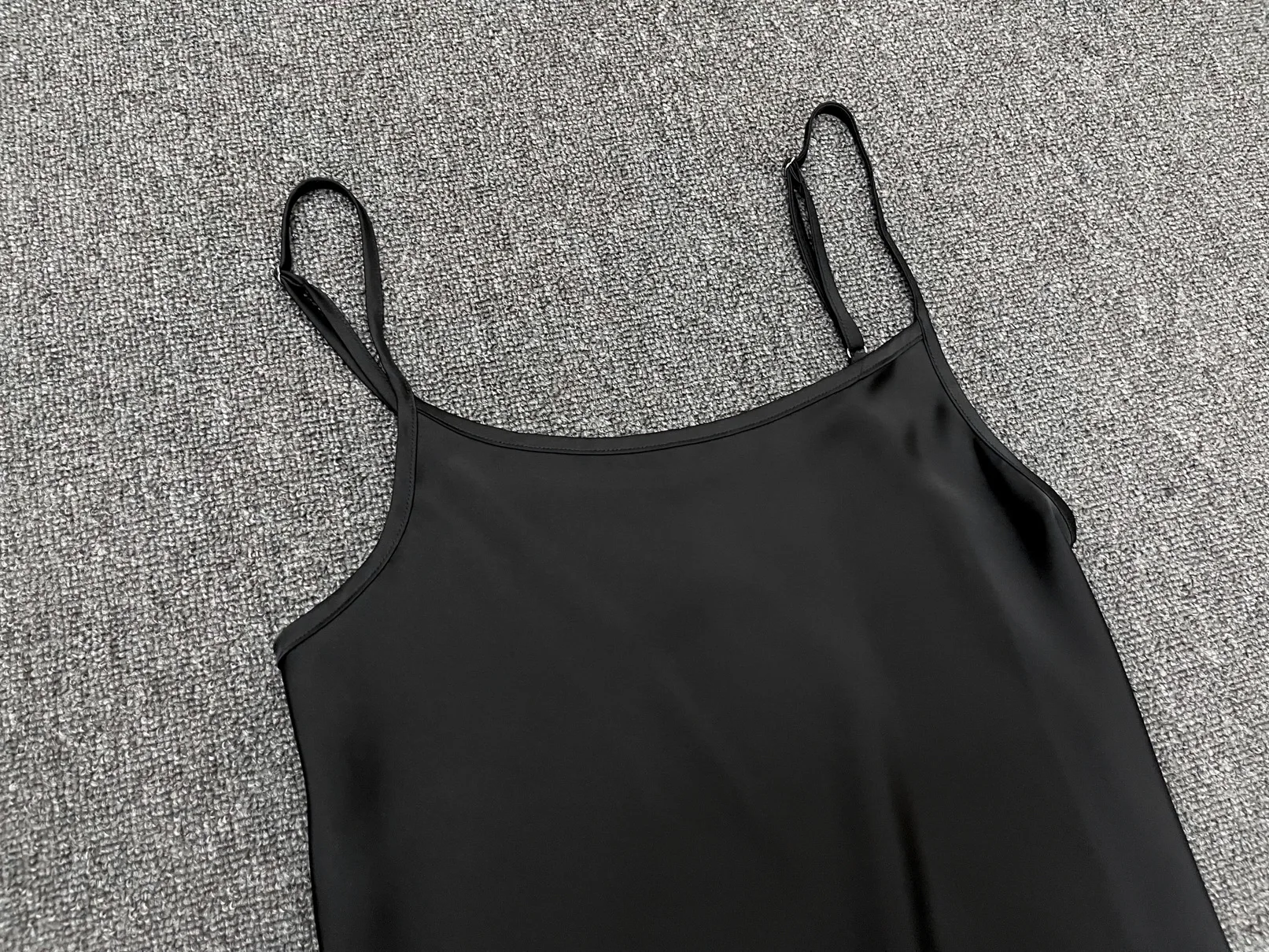 Maxdutti Summer Slip Dress Women Fashion Elegant Satin Midi Dress Nordic Minimalist Pleated Design With Side Slit Dress