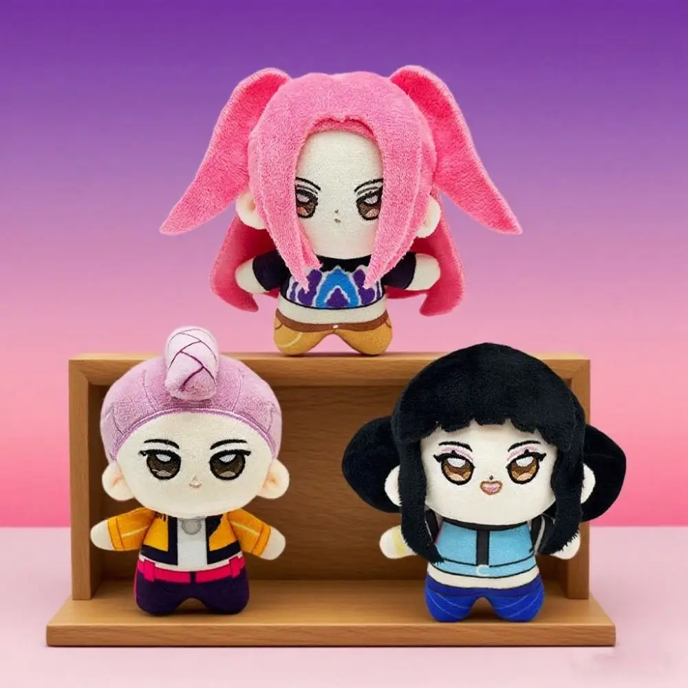 

Lead Singer Rumi Demon Hunters Plushies Zoey Mira Korean Wave Girl Group Doll HUNTR/X Cute Soft Anime Band Doll for Fans
