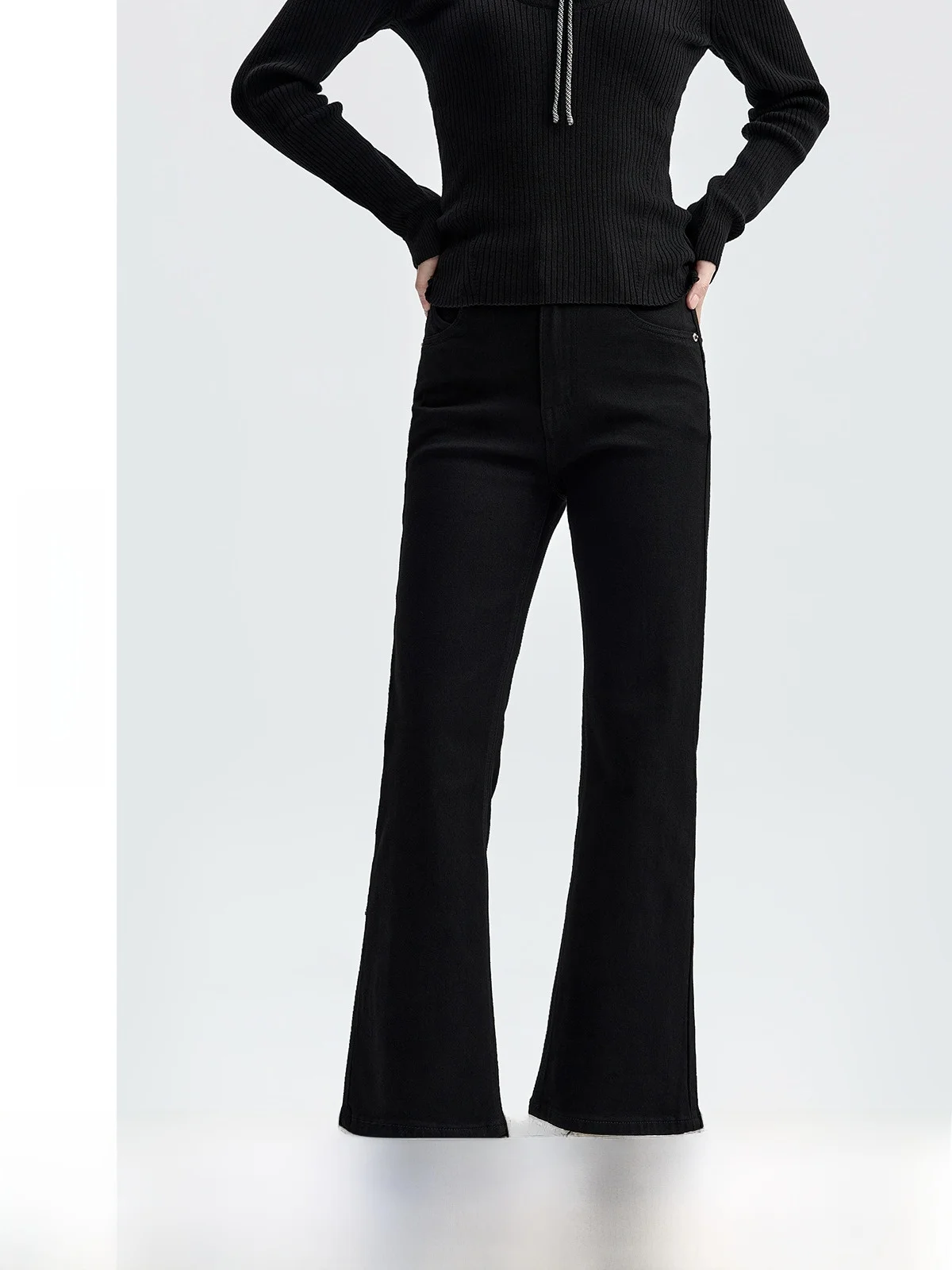 

Джинсы женские с высокой талией, расклешенные, черные, утягивающие, маленький размер, с асимметричным кроем, повседневные, из ткани, осенняя коллекция