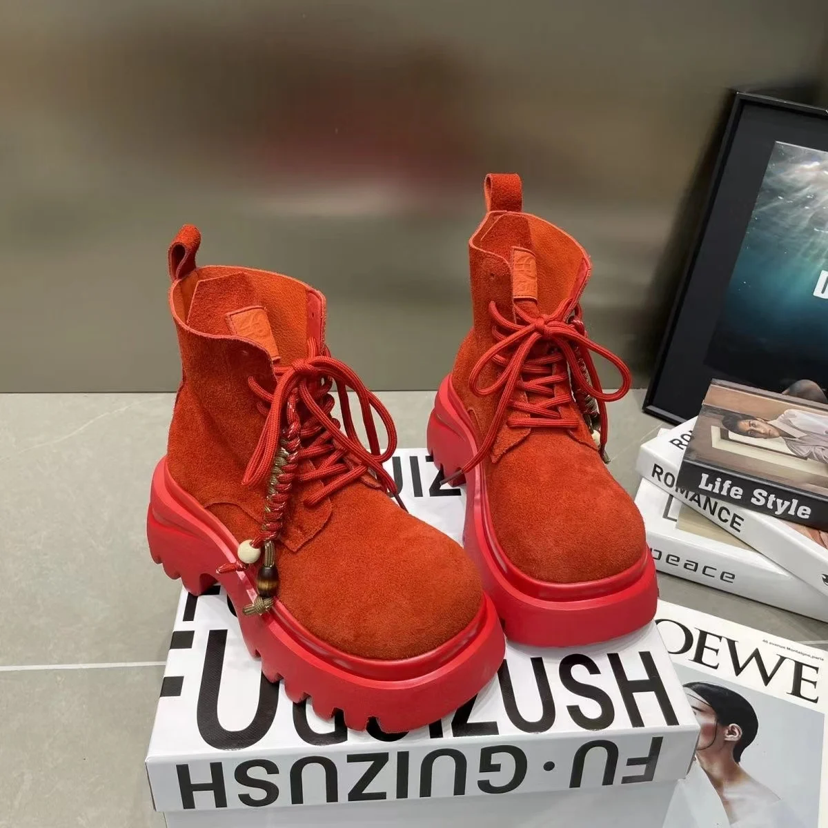 Retro Suede Red Boots Woman Fashion Sanding Lace Tassel Big Head Motorcycle Boots Lightweight Non-Slip Platform Shoes for Women