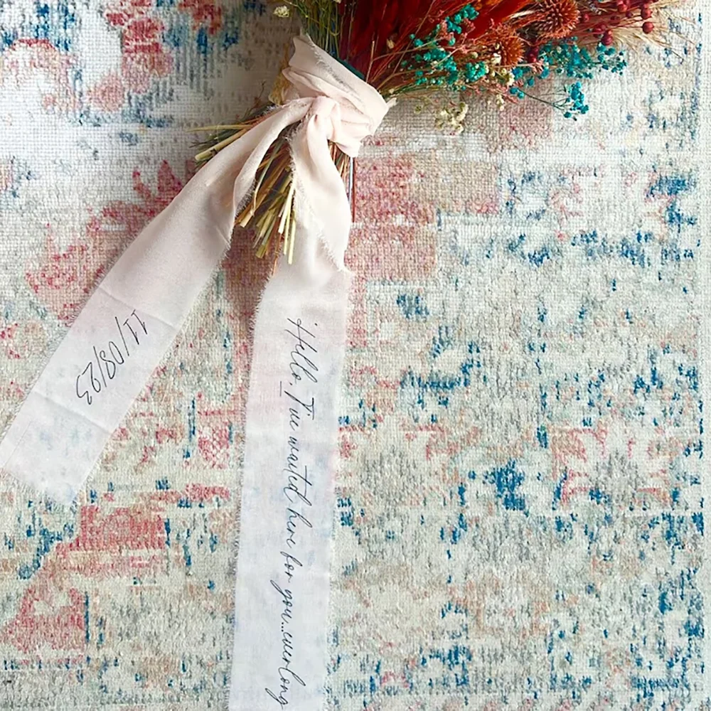 

Personalised 1Pcs Bridal Bouquet Chiffon Ribbon for Flowers Wedding Adorn Printed with Oath Wedding Souvenir Bridal Shower Gift