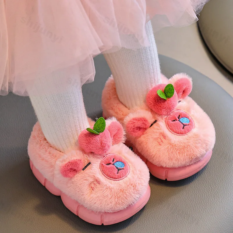 

Childrens' Cute Cartoon Indoor Warm Fluffy Shoes 2025 Winter Girls' Versatile Plush Comfortable Anti Slip Platform Cotton Shoes
