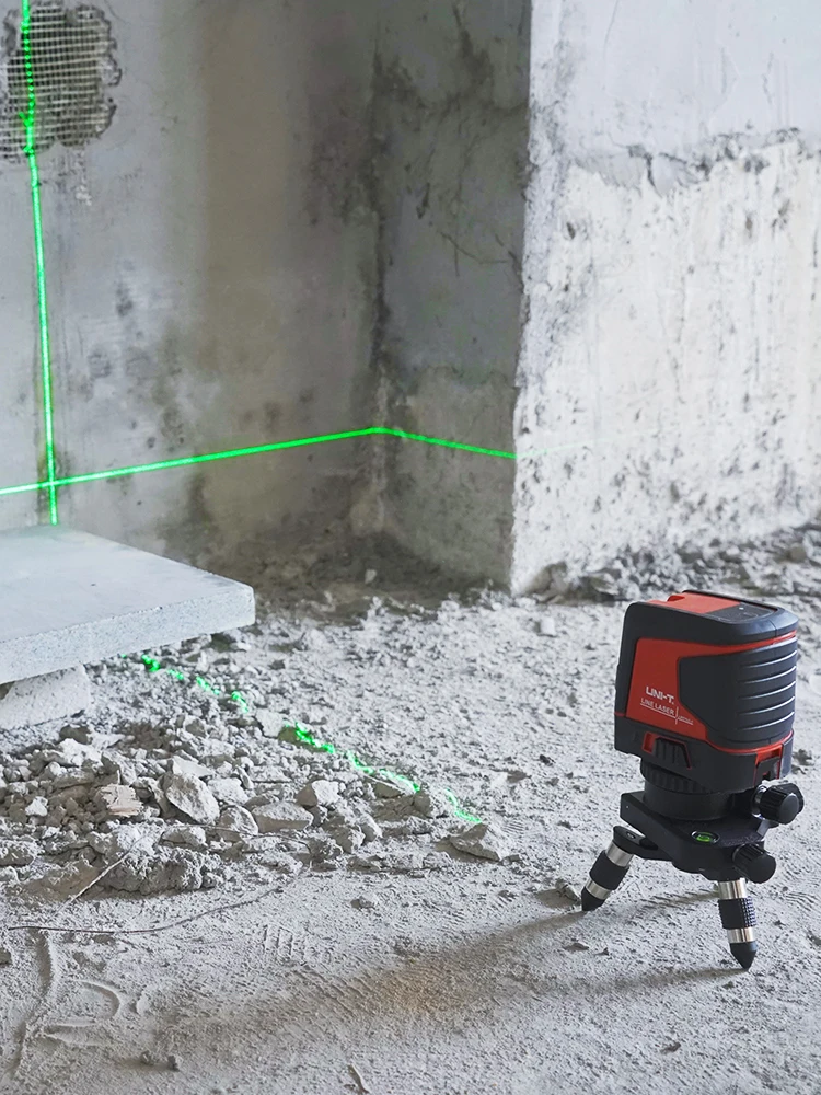 UNI-T LM570LD-II Self-Leveling Laser Level 2 Line Green Laser Leveler Vertical Horizontal Cross Line Construction Measuring Tool
