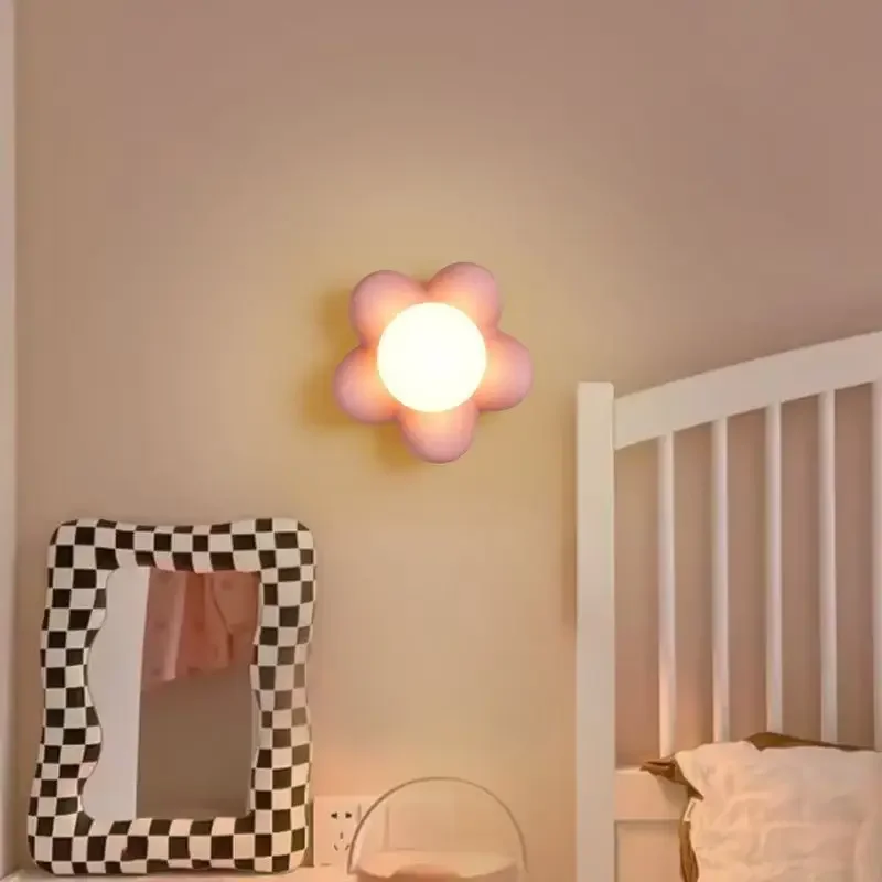 

Nordic Creative Led Wall Light Cartoon Flower Wall Lamp For Kid's Bedroom Bedside Living Room Indoor Decor Lighting