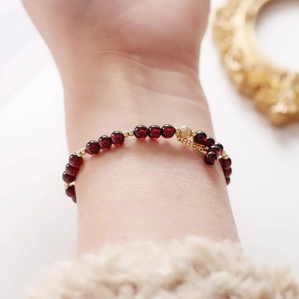 

New fashion Crystal Garnet Bracelet female light luxury ins minority Design Bracelet simple girlfriends student gift