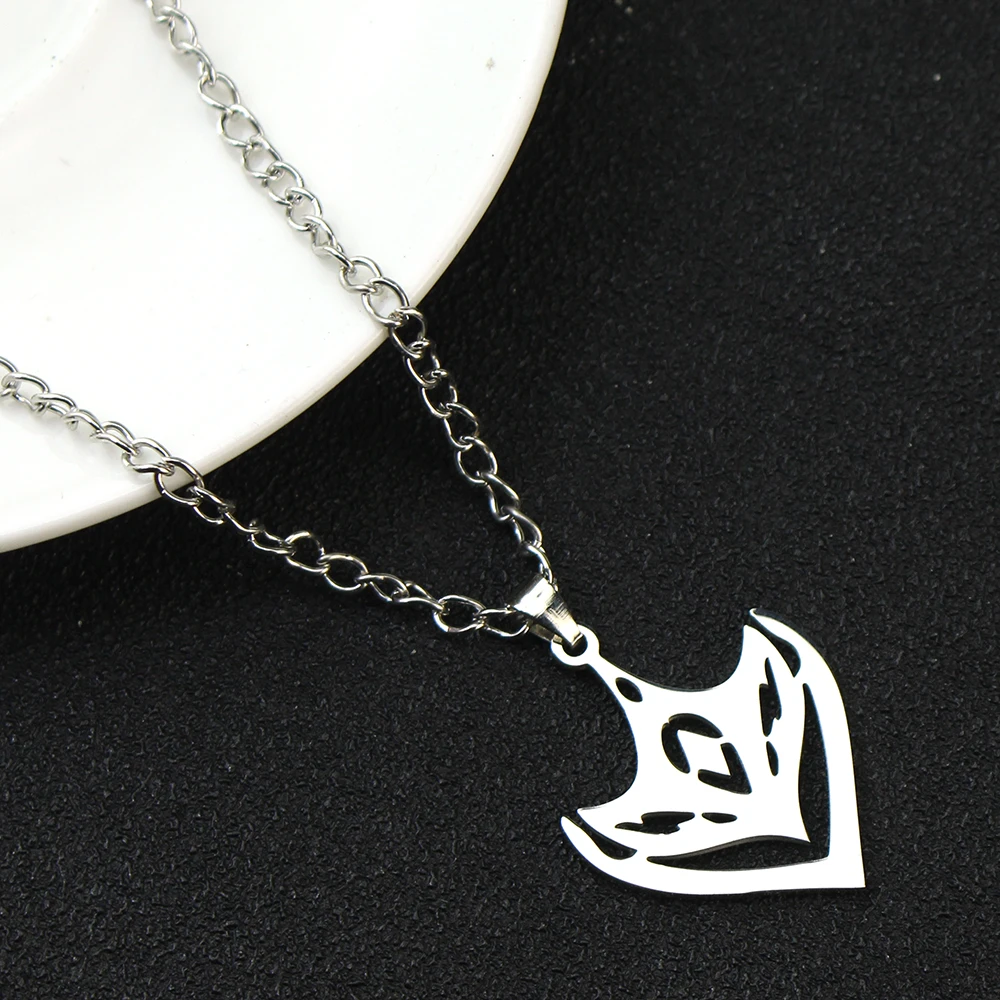 Nuova collana di impatto Genshin per adolescenti Punk Anime Cartoon Tartaglia collana in acciaio al titanio accessori per gioielli per regali da uomo