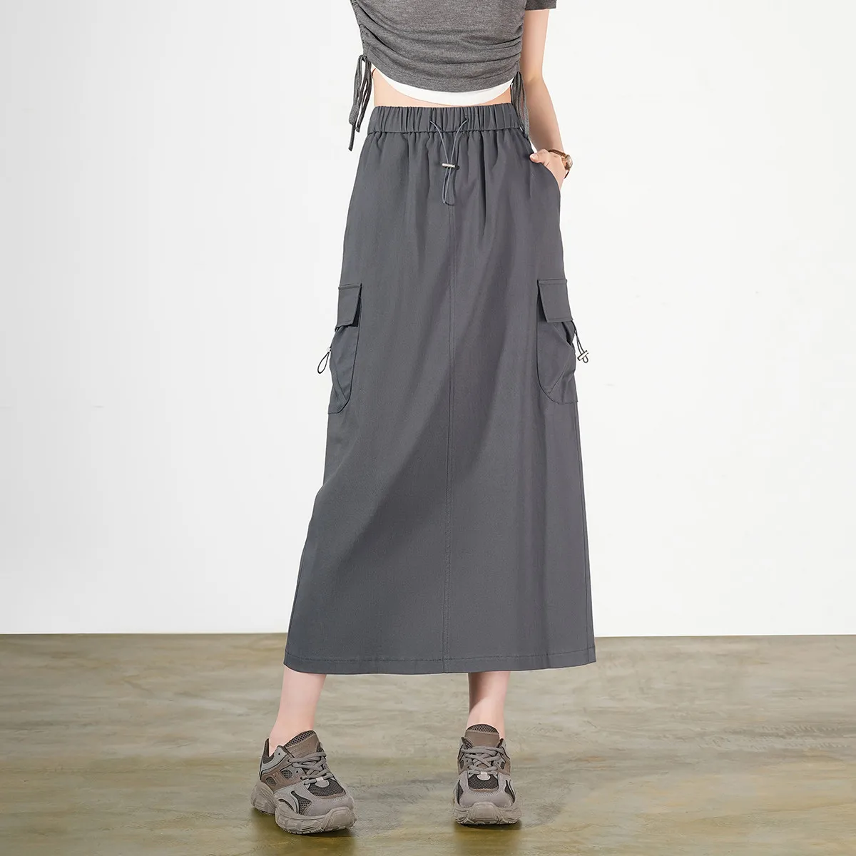 LOUISYAO Workwear Style Midi Skirt 2025 Summer Women Pocket Decor Elastic Waist High Waist Side Slit Long Skirt