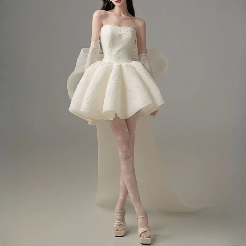 TWOTWINSTYLE solide épissé maille nœud papillon robes douces pour les femmes sans bretelles sans manches taille haute élégant Mini robe femme nouveau