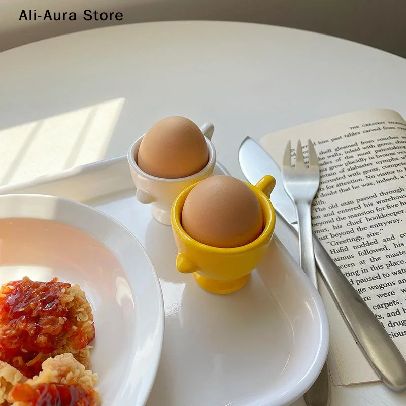 Egg Cup Heightened Base Solid Color Non-Slip Handle Good Grip Makeup Sponge Holder Mini Breakfast Ceramic Egg Holder Dining Room