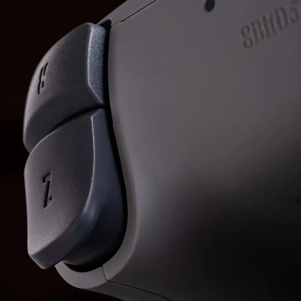 وحدة تحكم لاسلكية 8BitDo N64 2.4G لأجهزة N64 الأصلية / Analogue 3D / ويندوز بي سي، ذراع تحكم كلاسيكي بزمن وصول منخفض (رمادي) - 6