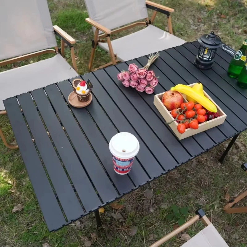 

Wholesale aluminum folding and roll-up tables for portable picnic and camping outdoor furniture