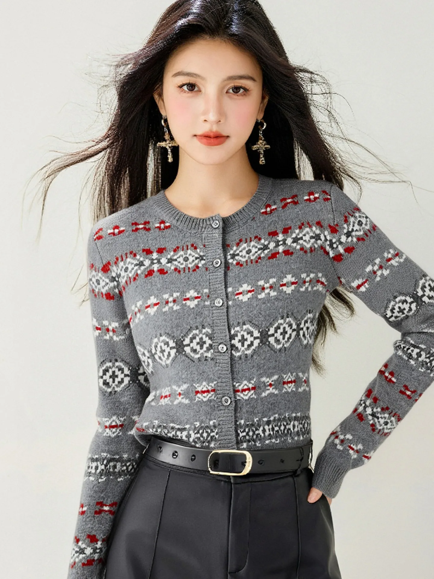 

Unique Knitted Long Sve Women's Sweater Cardigan Floral Embroidery High End Spring Autumn New Sle Comfortable Soft Fabric