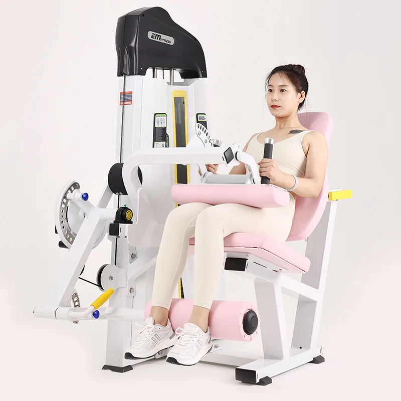 

Оборудование для тренажерного зала. Машина для гибки и удлинения сидящих ног. Коммерческий тренажер для мышц ног. Силовое оборудование для фитнеса.