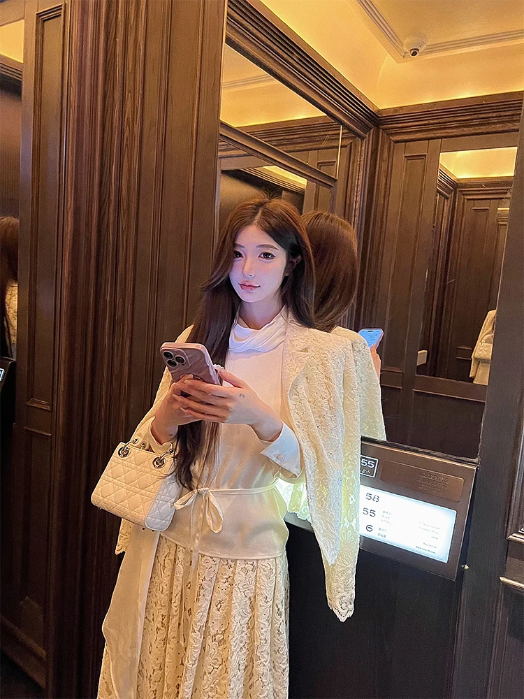 

Шелковые рубашки для женщин в корейском стиле с длинным рукавом, стандартной длины, однотонные, Bear House nt Sensation Main Char...