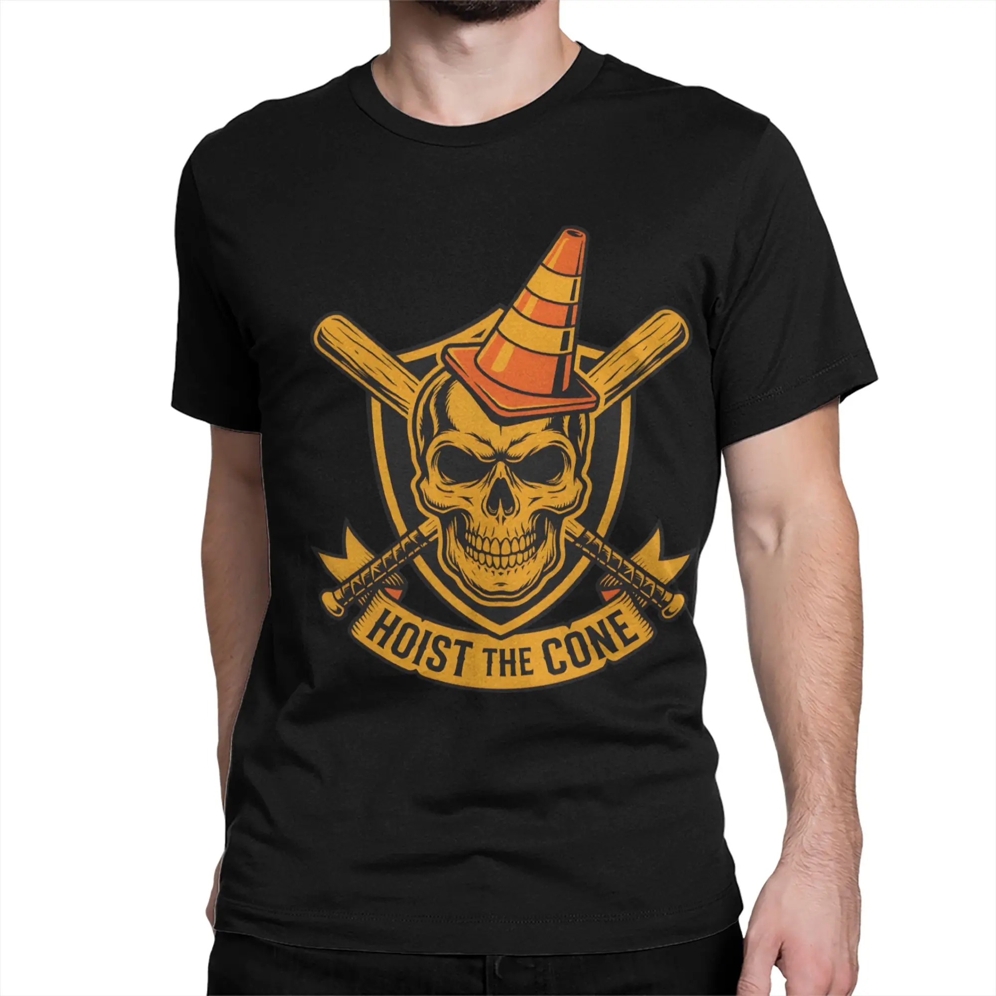 Pirates skull wearing traffic cone Hoist The Cone T-Shirts Men Funny Pure Cotton Tee Shirt O Neck T Shirts Plus Size Clothes