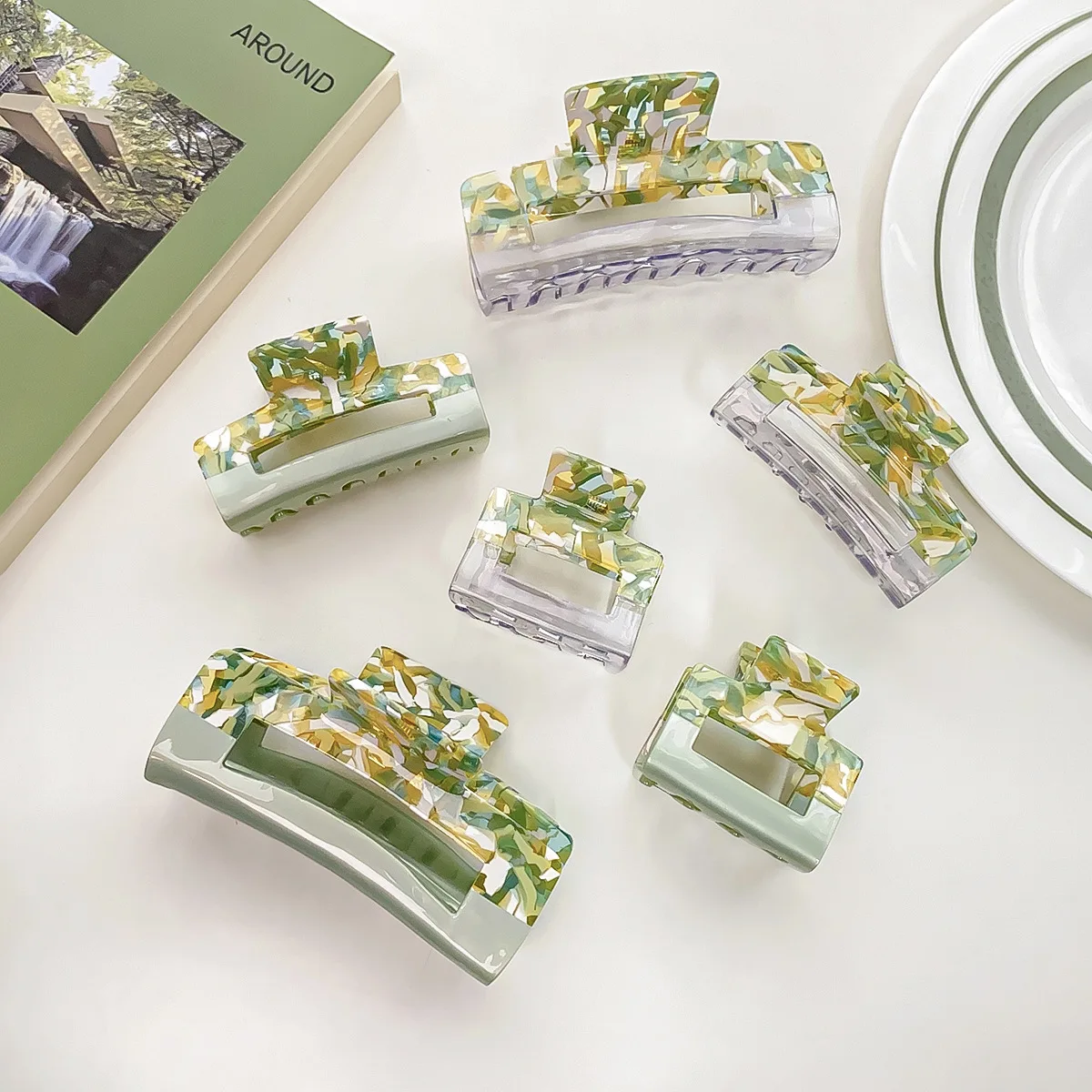 Luxury Korean Color Matching Acetate Stylish Simple Green Shark Clip Hair Accessory