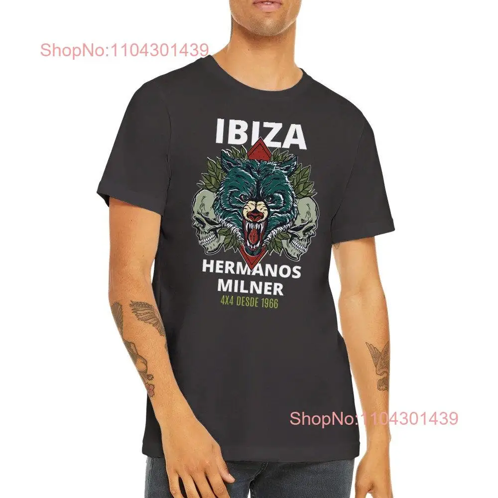 Wolf with Skulls Ibiza Hermanos Milner Crewneck T shirt long or short sleeves