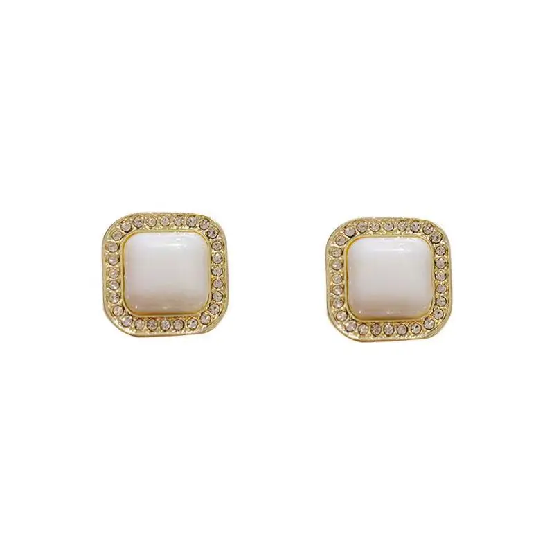 New Sweet Geometric Square Avocado Earrings For Women Are Fashionable And Elegant Jewelry Gifts