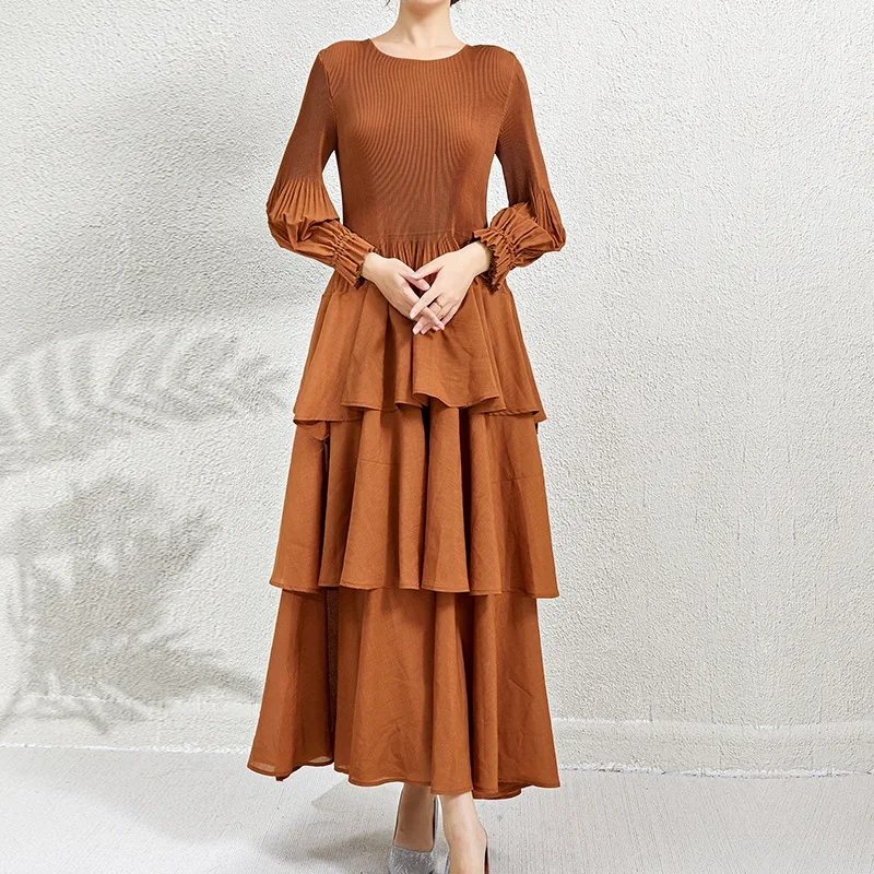 Autumn Collection Elegant Waist-Cinching Slimming Miyake Dress Ruffled Hem Pleated Standout Fashion-Forward Women Clothing 2024