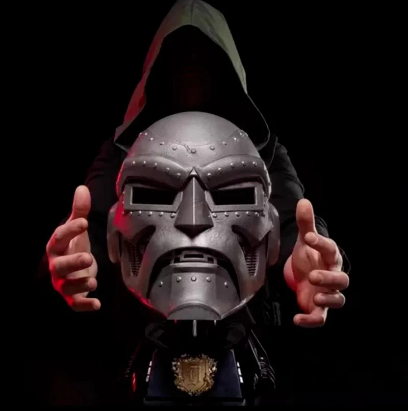 

Новая серия Marvel, аниме-фигурка, шлем премиум-класса для ролевых игр, масштаб 1:1, восстановление, маска Доктора Доom, коллекционное снаряжение, подарок на день рождения, фанаты