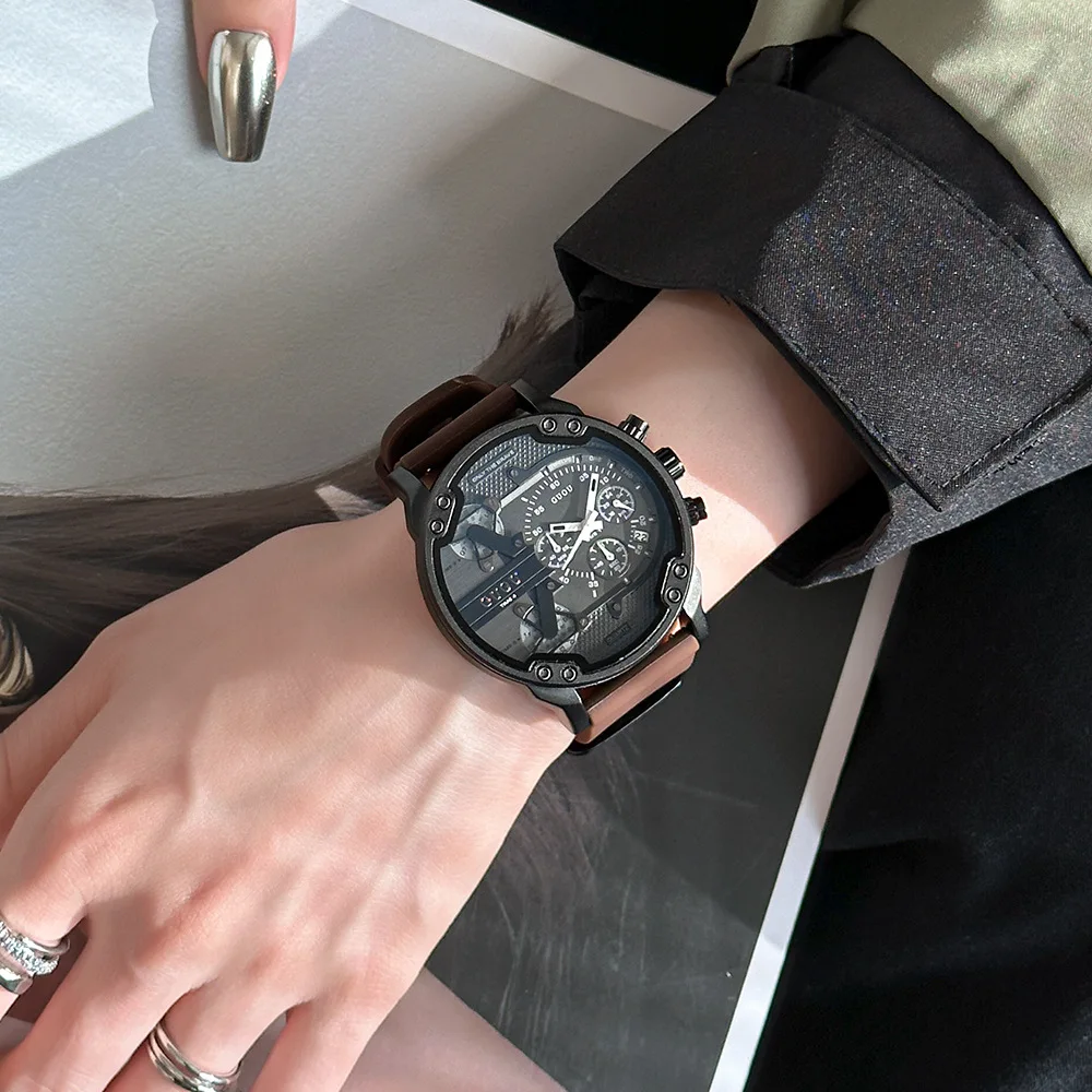 Premium SelectionQuartz WatchesMultifunctional FiveHand Silicone WatchesMountain Style Youthful Casual Watches For Men And Women