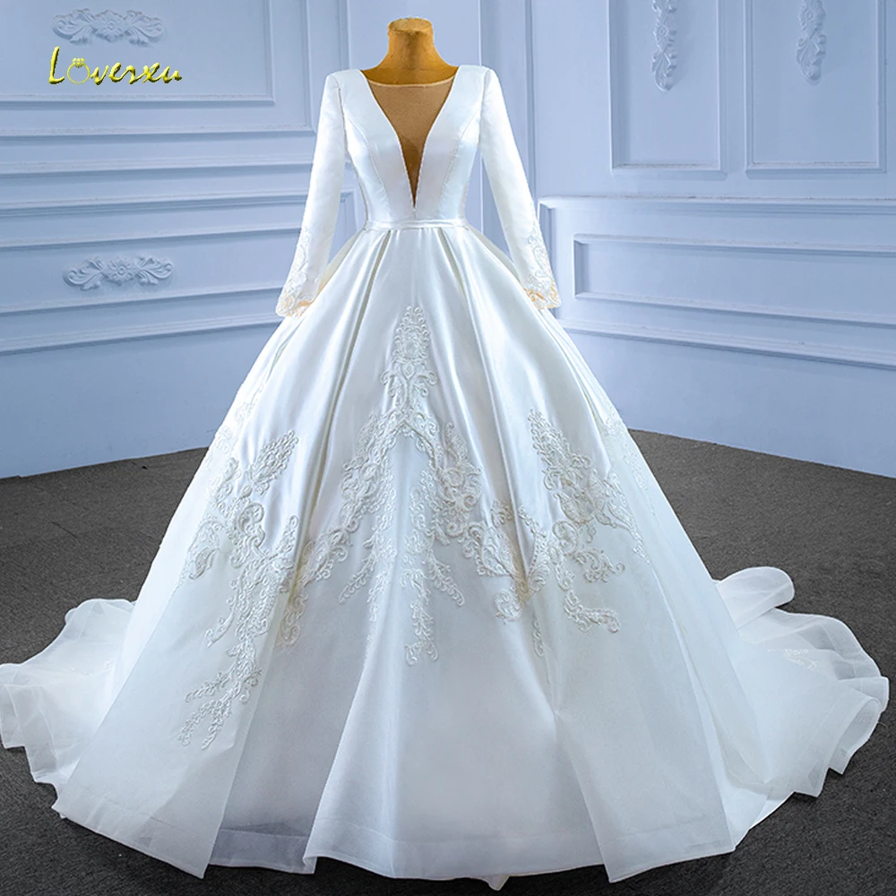 

Loverxu A-Line Vintage Wedding Dresses 2024 V-Neck Long Sleeve Vestido De Novia Glamorous Appliques Satin Classic Robe De Mariee