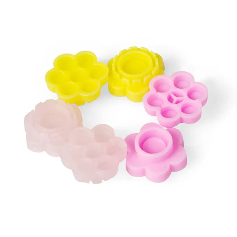 100pcs Disposable Eyelash Blossom Cup Lashes Glue Holder Plastic Stand Quick Flowering For Eyelash Extension Makeup Tools