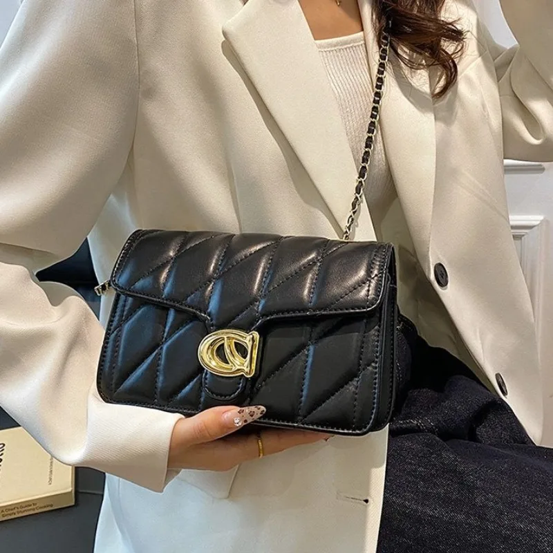 

Stylish Elegant Underarm Bag Office Commuting Daily Work 2025 New Model Exquisite Sleek Sophisticated Fashionable Practical