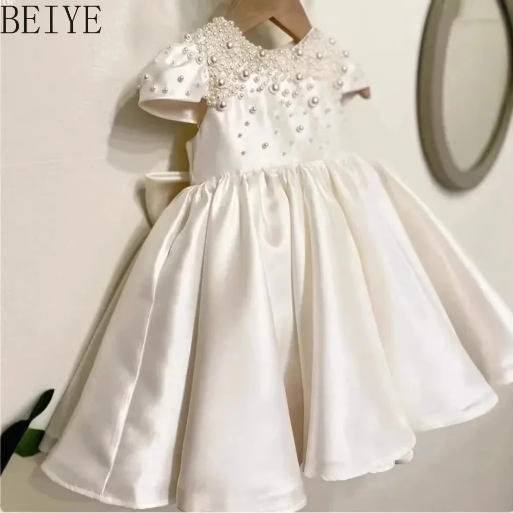 

Kids Birthday Satin Girl White Dress with Pearl Beading Children's Party Dresses Summer Elegant Short Sleeve Dress for Girls
