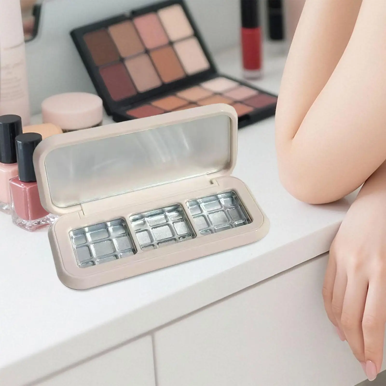 Empty Makeup Palette Box Lightweight Cosmetics Container for Women Girls