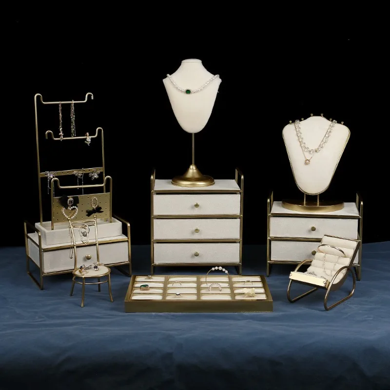 

Necklace Jewelry Displays Stand Counter Rings Showcase Salver Jewellery Originality Show Shelf Live Pictures Display Props
