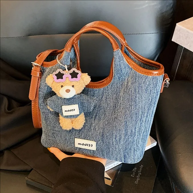 

2025 New Large Capacity Tote for Women Fashionable Designer Luxury Bucket Bag Simple and High-Quality Crossbody Bag Trendy and