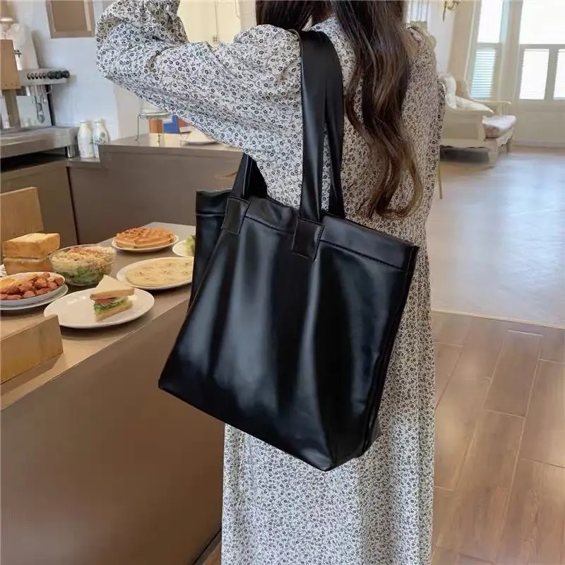 

Fashion Tote Handbag Soft Leather Large Capacity Shoulder Bag Women's Vintage Handbag Casual Black Women Handbags