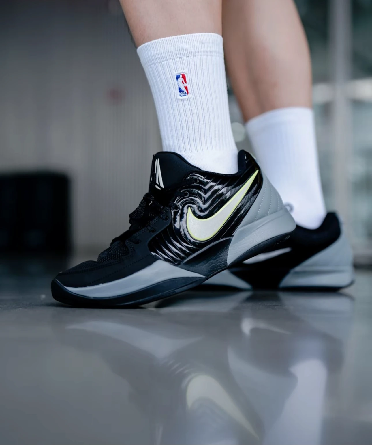 

Удобные универсальные противоскользящие прочные баскетбольные кроссовки Nike для мужчин с низким вырезом, черные, серые FD7327-001