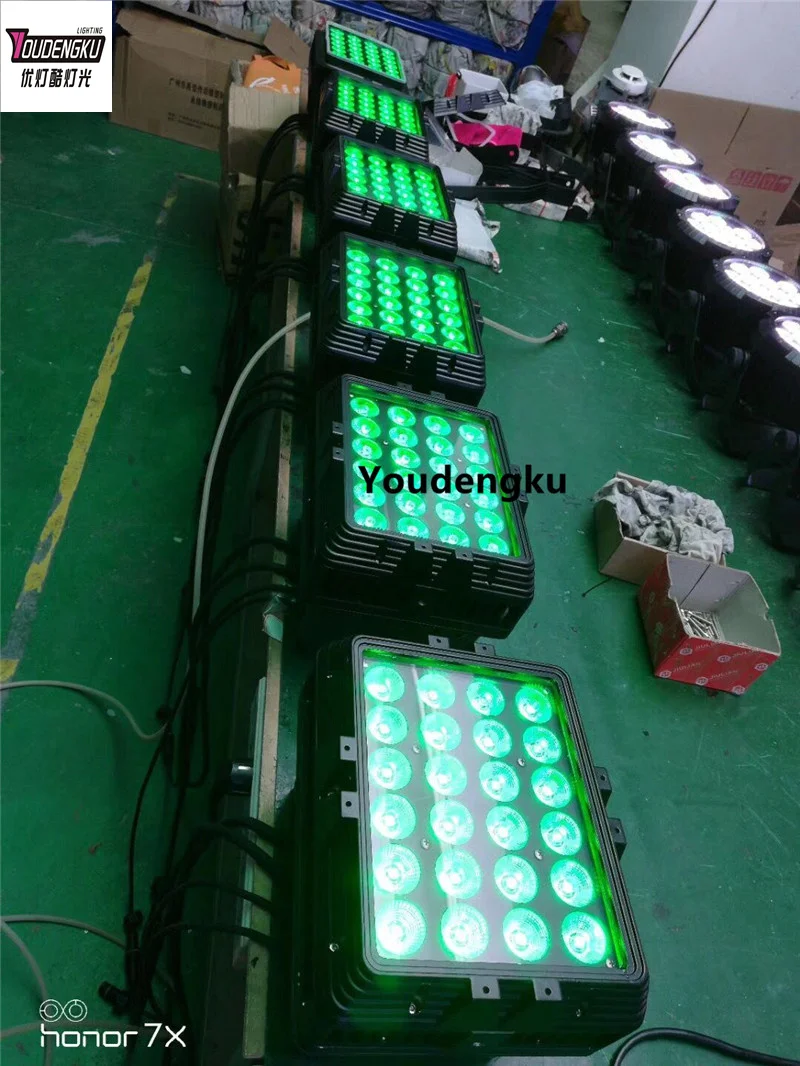 

4 pieces Outdoor led flood wall wash lighting 24x18w RGBWA UV 6in1 led city color wash light outdoor wall washer 18w