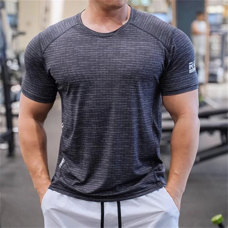 Men's Sports T-shirts Loose Casual Short Sleeve Tops Running Fitness Quick Drying T-shirt Elastic Breathable O Neck Tees For Man