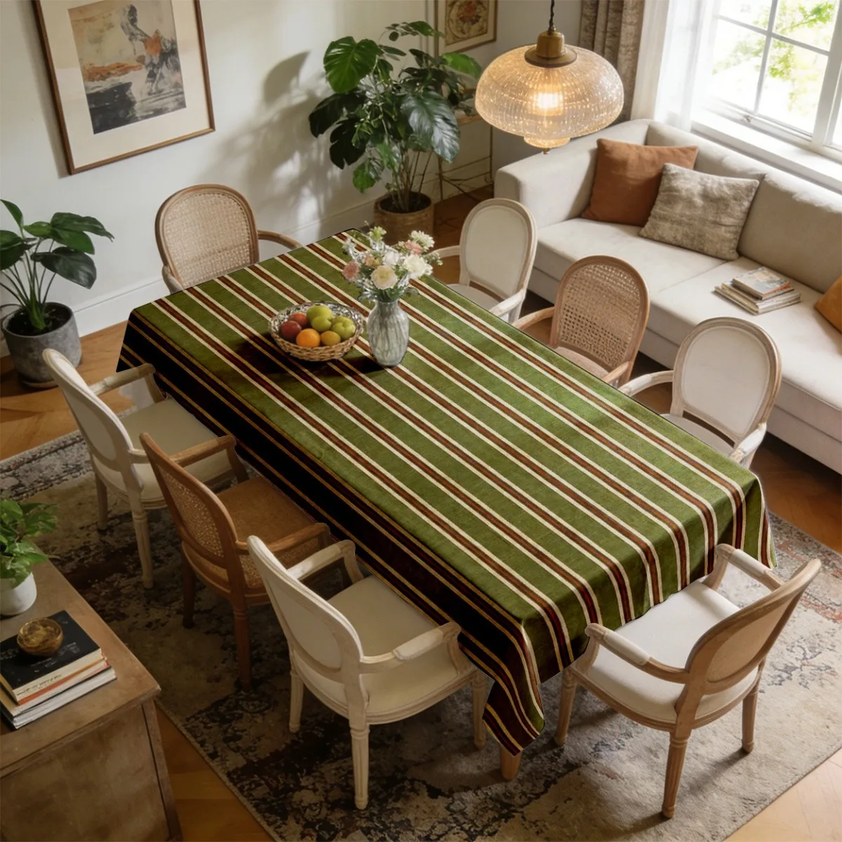 Send a tablecloth, a vertical striped style tablecloth. Olive green paired with beige brown is suitable for table decoration.