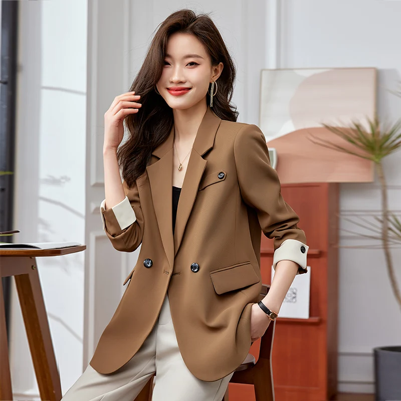 Giacca da donna alla moda in stile coreano per pendolari tutto-fiammifero autunno e inverno High-end Sense elegante tuta professionale Top