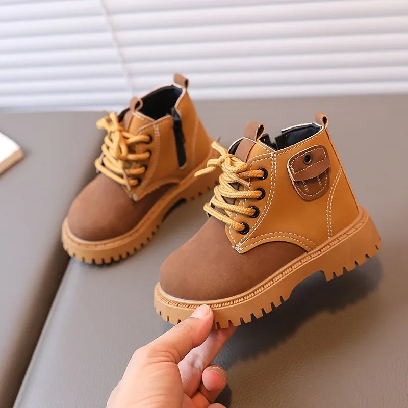 

Children Ankle Boot Round Toes Patchwork Kids Short Boots Fashion Versatile 2025 Autumn Winter Boys Girls Leather Boots Side Zip