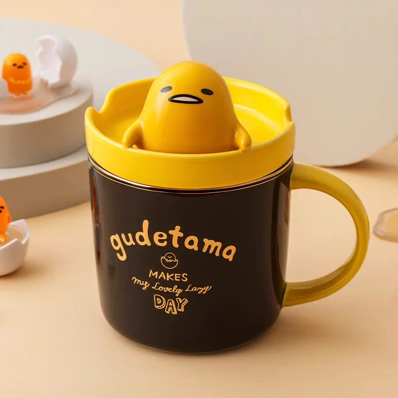 Gudetama Dooier Mok Gift Action Figure Poppen Speelgoed Lui Eierdopje ongeveer 320 ml Mok Verjaardagscadeau voor kinderen Leuke Gudetama Cup