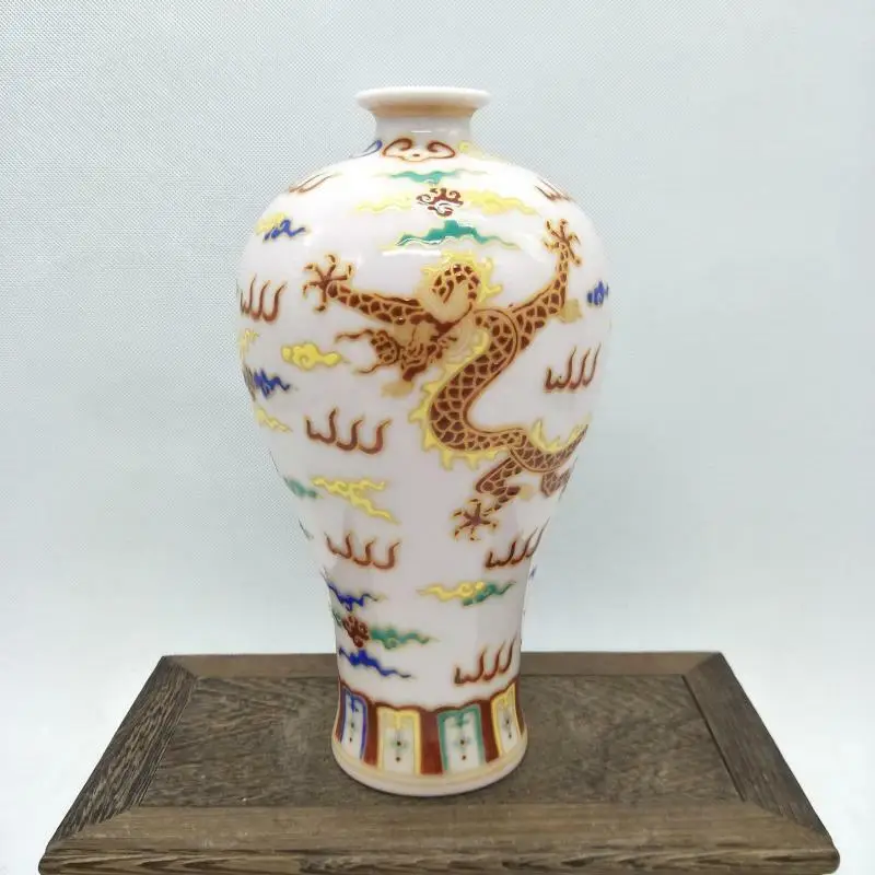 

Chinese Ming Chenghua Doucai Porcelain Dragon Phoenix Design Plum Vase 8.9 inch