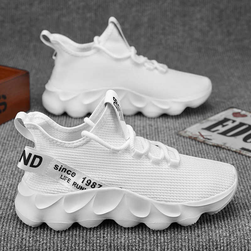 

Men's Running Shoes Mesh Comfortable Flat Lightweight Summer Fashionable Casual Outdoor Sports Tennis Shoes for Men Sneakers