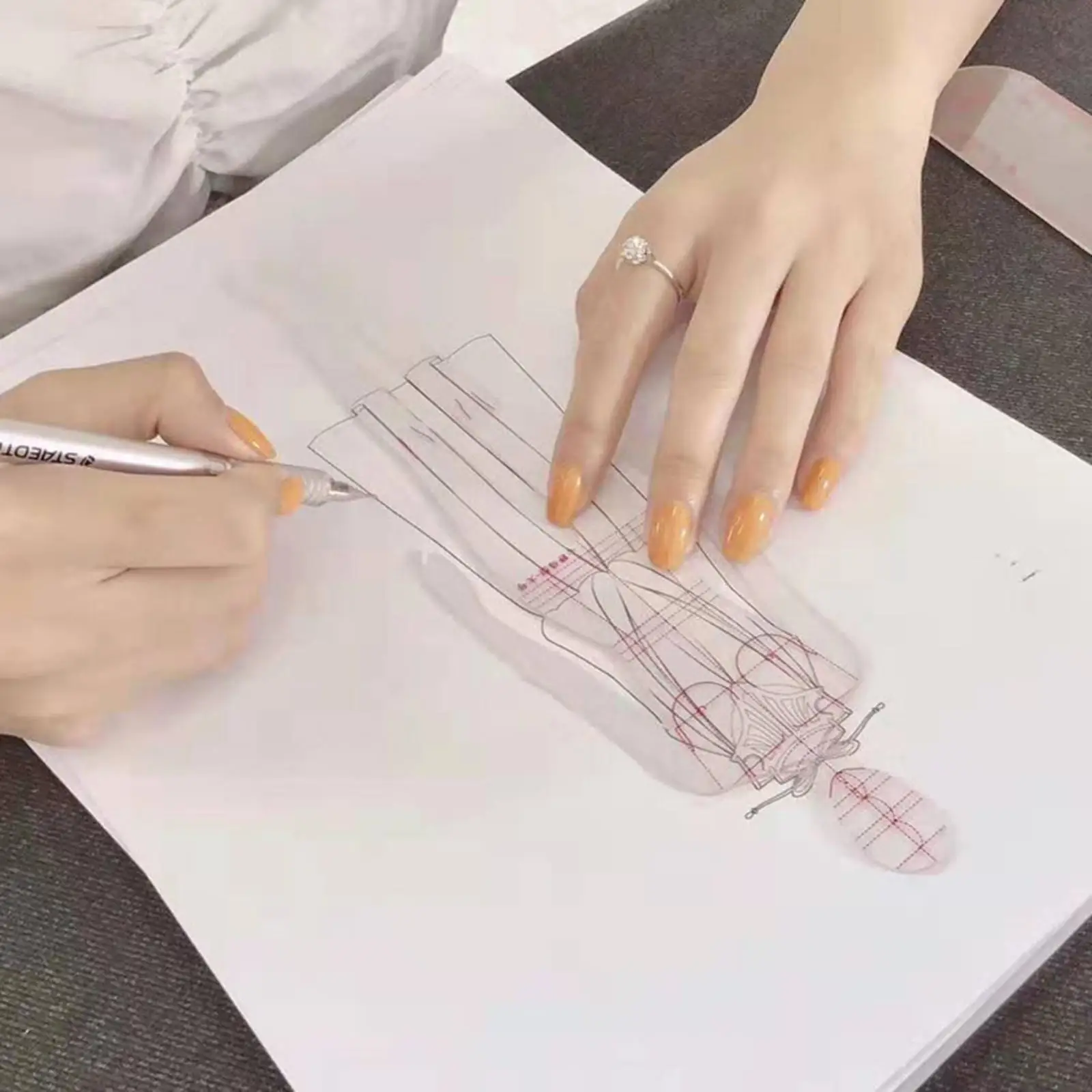Clothing Design Template Ruler for Fashion Illustration Drawing Sewing Quilting Craft Measuring Tool