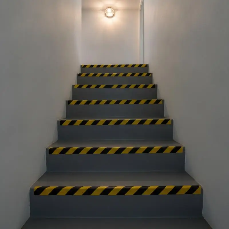 Indoor Outdoor Heavy Duty Anti Slip Traction Tape Stair Treads Anti Skid Strip For Safety Protection