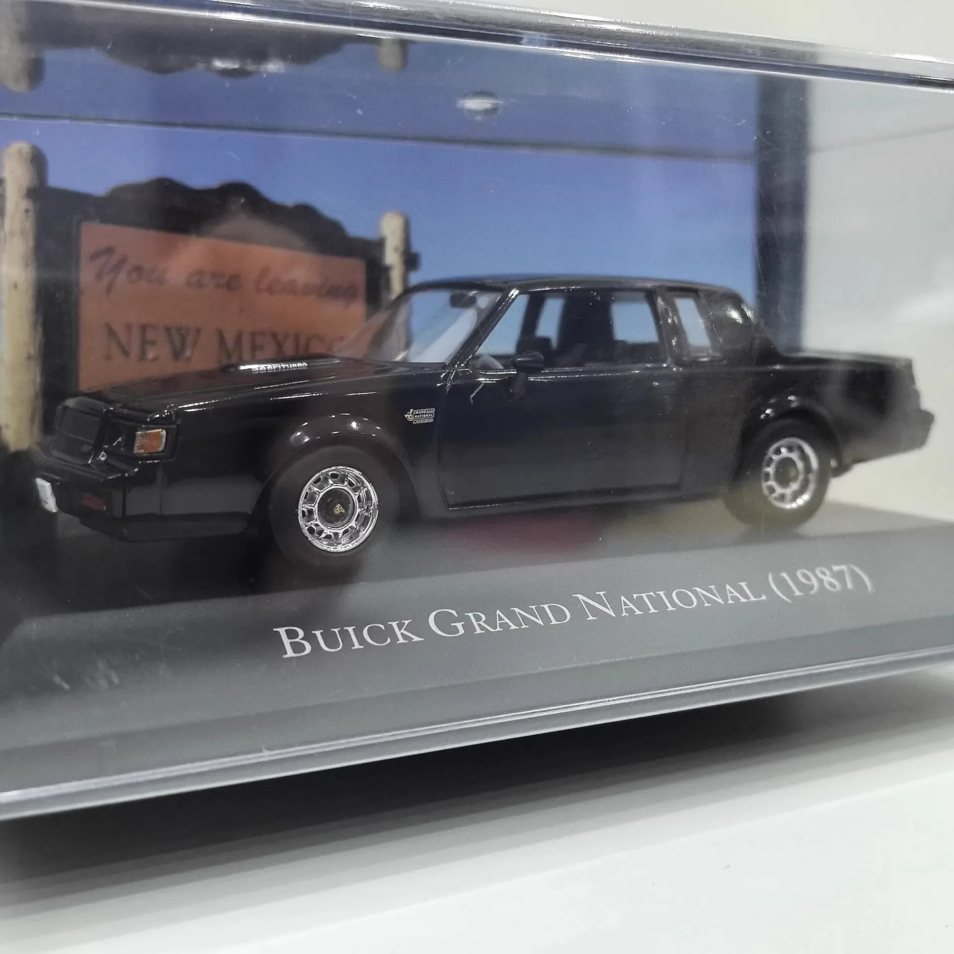 Diecast IXO 1:43 Scale Black 1987 Alloy Car Model