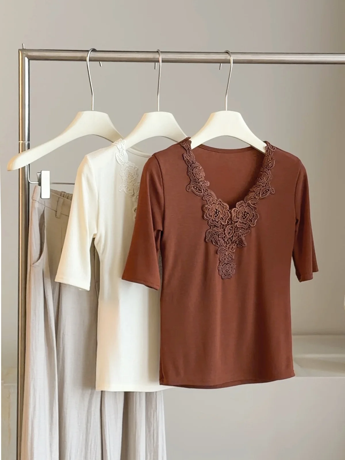 Harajuku Vintage Coffee Lace Floral V-neck Top Half Sleeve Knit Blouse Crochet Detail For Women Elegant Casual Minimalist Outfit