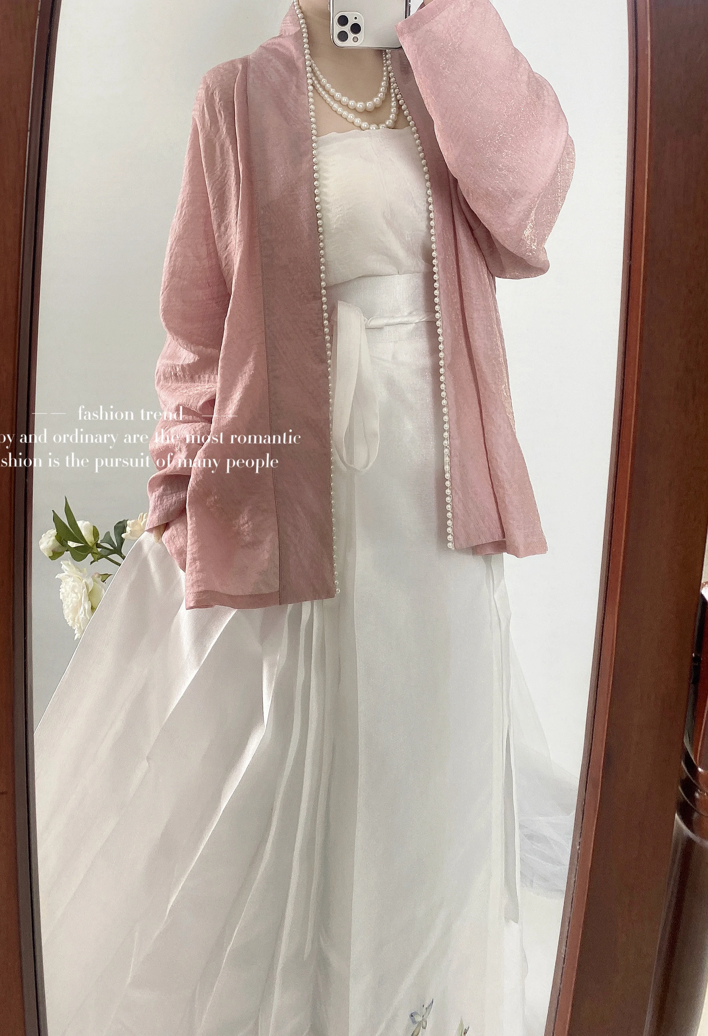 Handmade Hanfu Ancient Chinese Dress Women's Pleated Skirt With Floral and Half Sleeves For Spring Summer