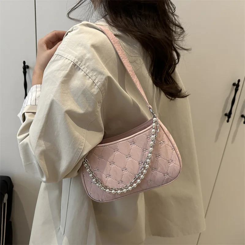 Sweet Quilted Woman's Shoulder Bag, Delicate Bow Embroidery, Pearl Chain Decoration  Underarm Purse, Elegant Cute Casual Handbag